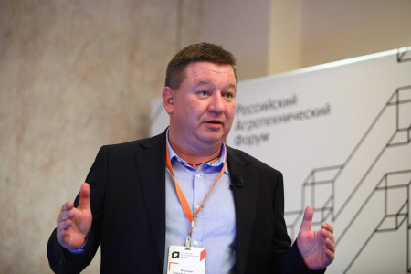 Предприятия сокращают рабочую неделю, потом начнутся банкротства, затем страну ждет голод 